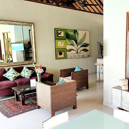 Villa Taman Rahasia, Sitara Villa Group Seminyak Dış mekan fotoğraf