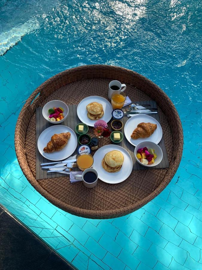 Villa Taman Rahasia, Sitara Villa Group Seminyak Dış mekan fotoğraf
